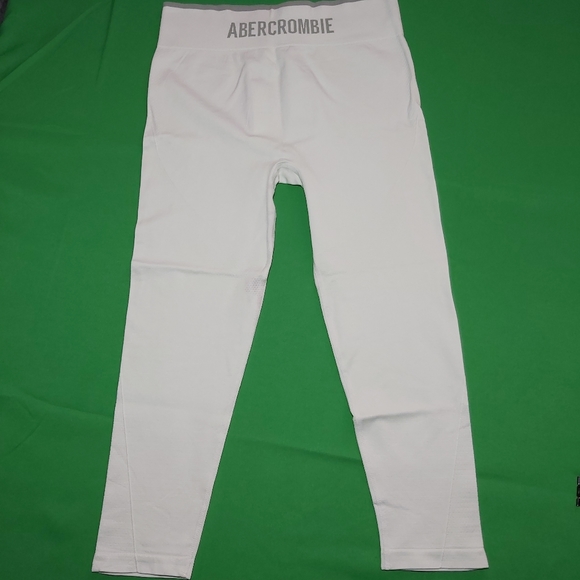 Abercrombie and Fitch Leggings - Picture 15 of 16